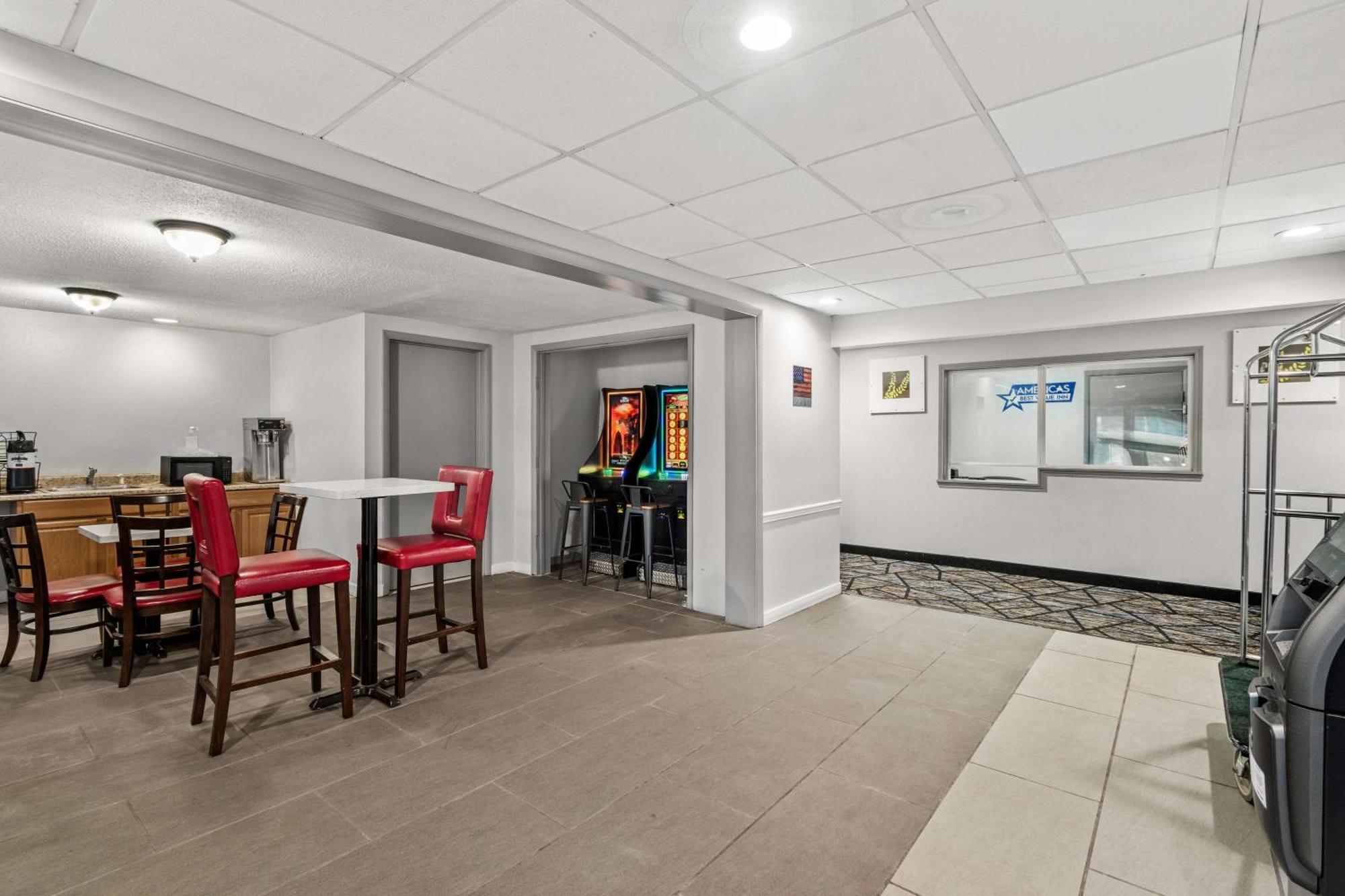 Americas Best Value Inn Carlisle Exterior foto