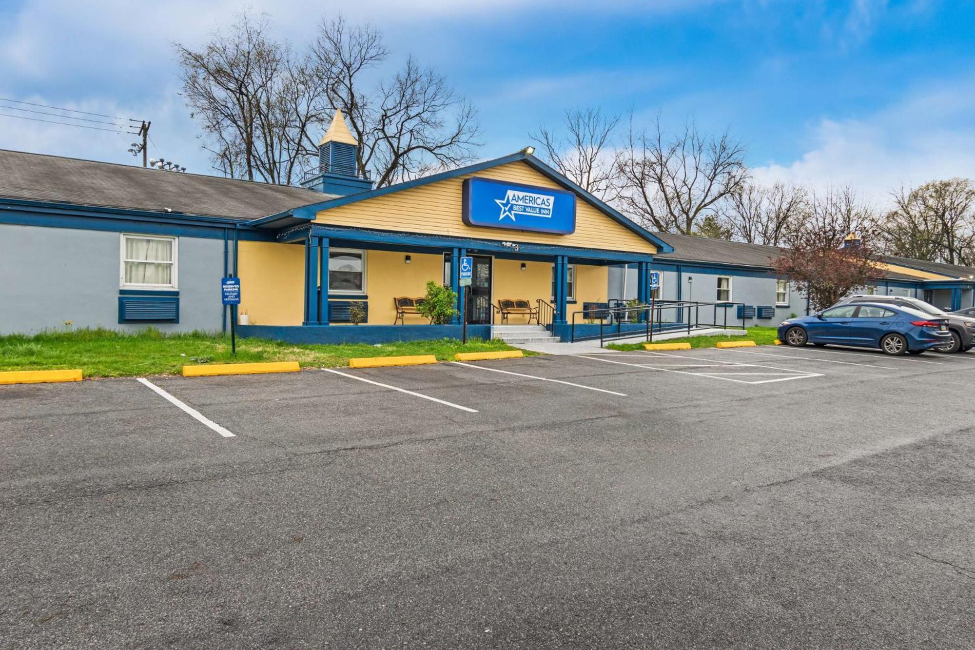Americas Best Value Inn Carlisle Exterior foto